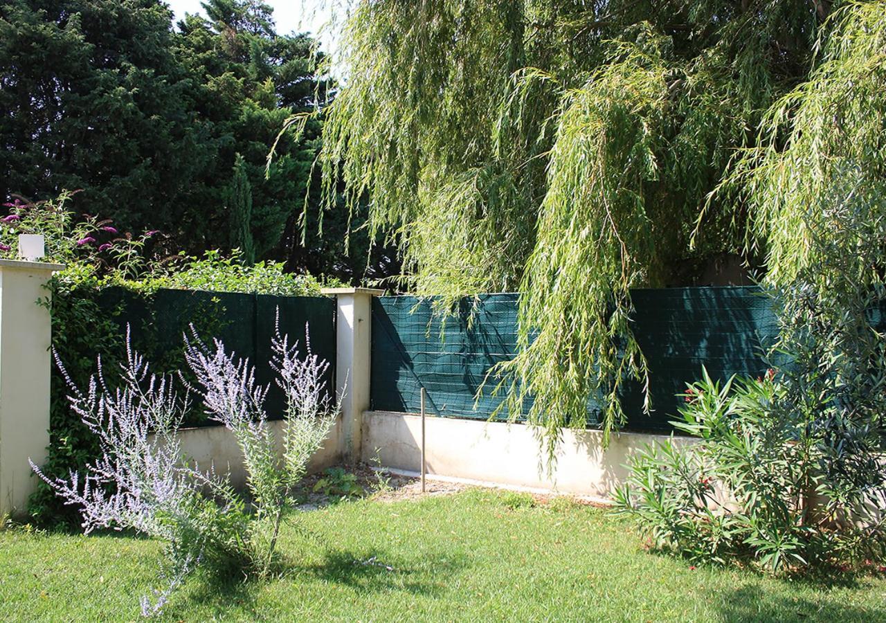 La Maison Des Invites Pernes-les-Fontaines Zewnętrze zdjęcie