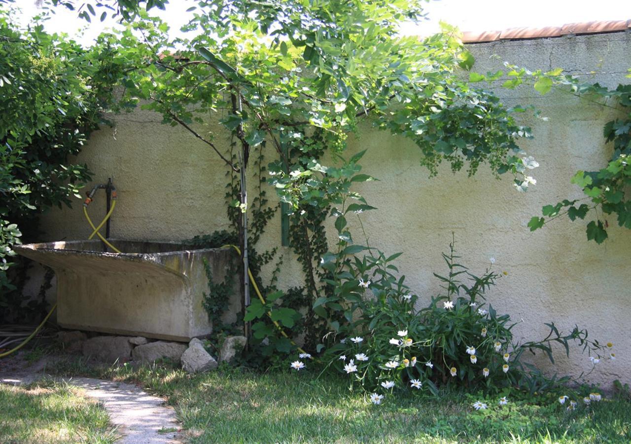 La Maison Des Invites Pernes-les-Fontaines Zewnętrze zdjęcie