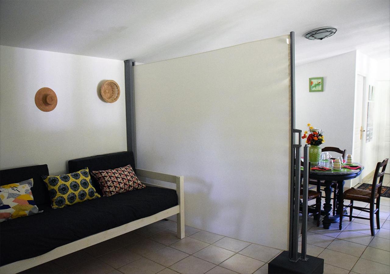 La Maison Des Invites Pernes-les-Fontaines Zewnętrze zdjęcie